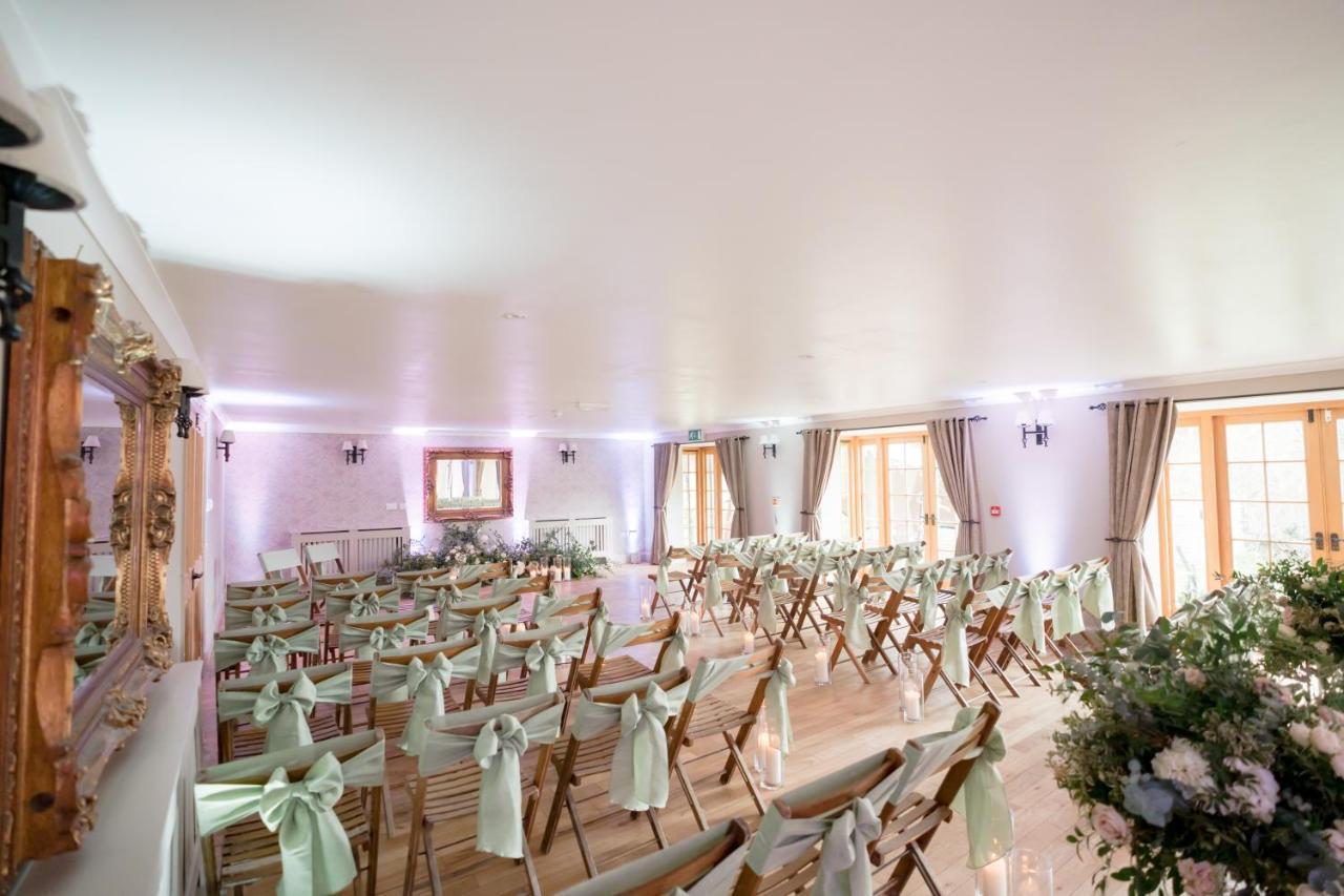 Tottington Manor Hotel Henfield Εξωτερικό φωτογραφία