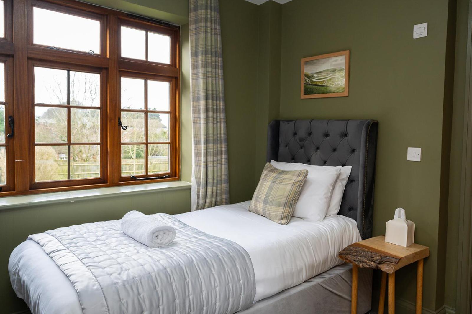 Tottington Manor Hotel Henfield Εξωτερικό φωτογραφία